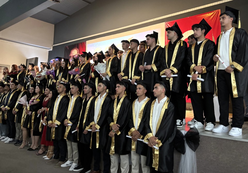 TASEV AYAKKABI VE SARACİYE MTAL MEZUNİYET TÖRENİ